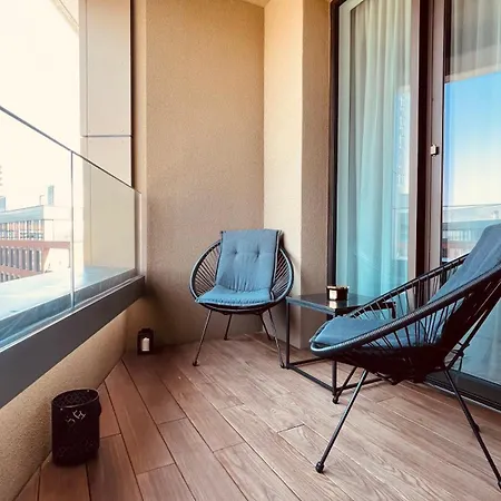 Sky Park - Luxury - Free Parking 브라티슬라바