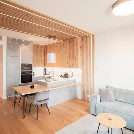 Sky Park - Luxury - Free Parking * Bratislava