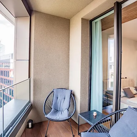 Sky Park - Luxury - Free Parking * 브라티슬라바
