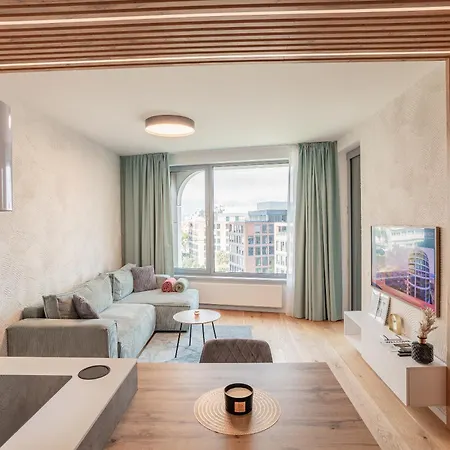 Sky Park - Luxury - Free Parking * Bratislava