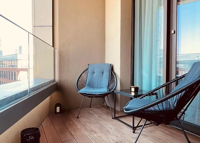 Sky Park - Luxury - Free Parking Pressburg